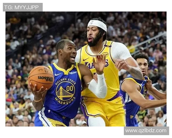 湖人勇士激战回顾:2014年11月17日经典对决再现篮球魅力 湖人勇士激战回顾:2014年11月17日经典对决再现篮球魅力